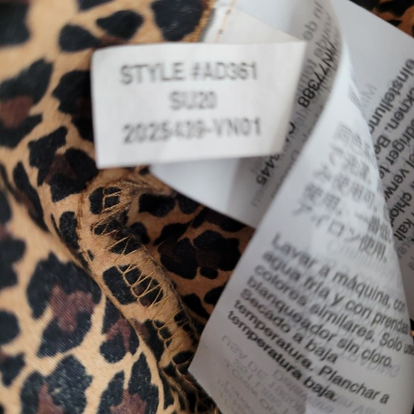 J. Crew Women's Cheetah Animal Print Long Sleeve Button Down Top XL Black Brown - Picture 5 of 8